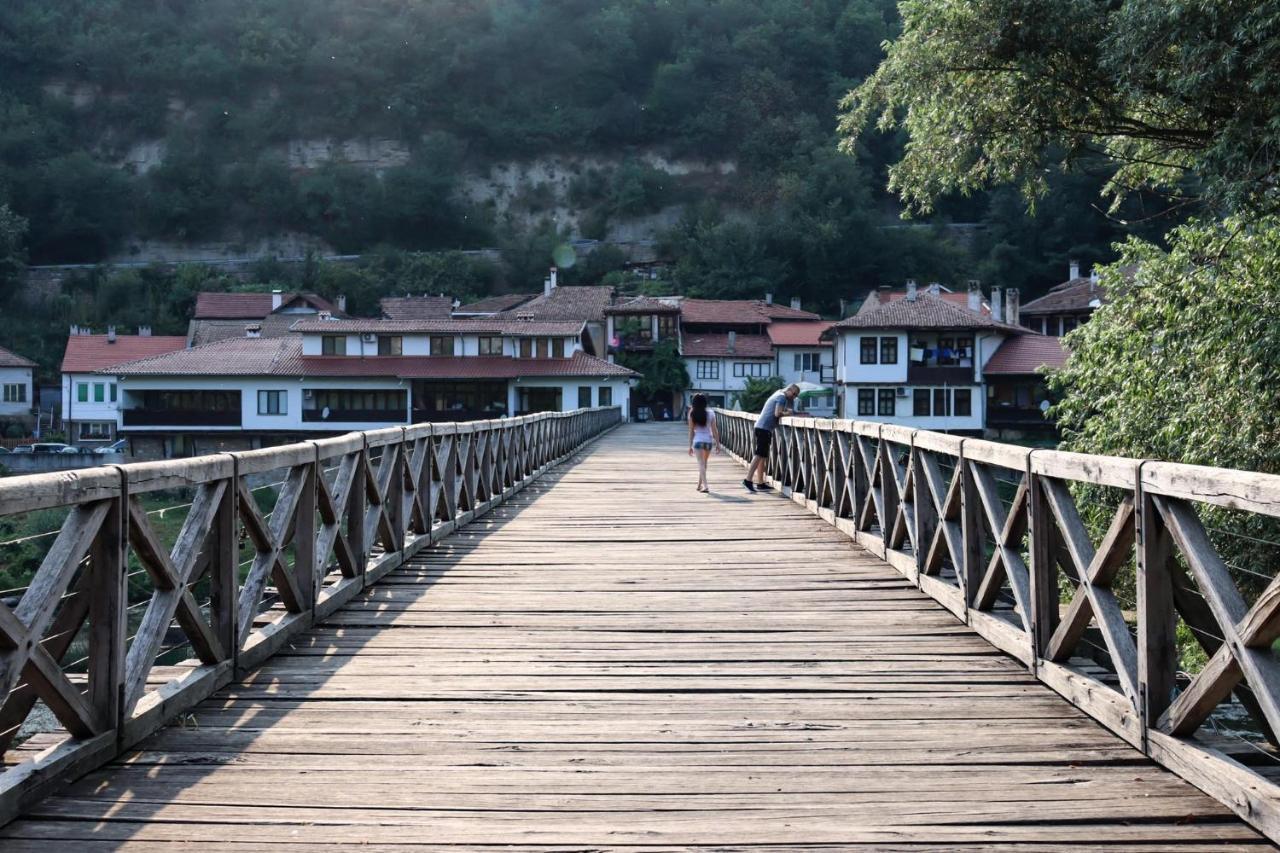 Tsarevets Apartament-เวลีคอเทอร์โนโว ภายนอก รูปภาพ